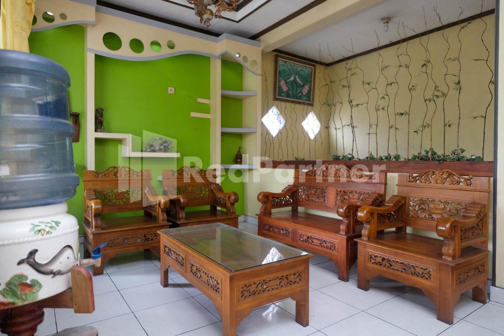 Hotel Sido Langgeng Tawangmangu Mitra Reddoorz Exterior photo