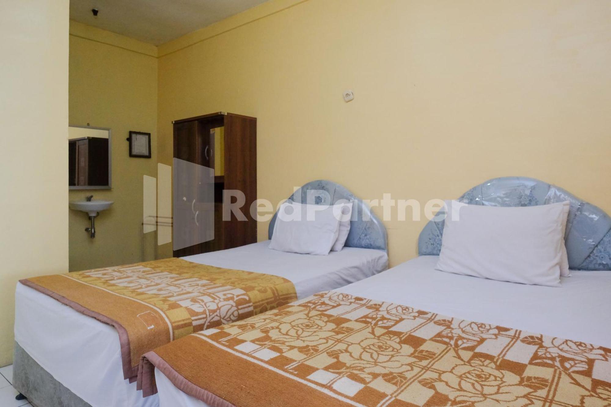 Hotel Sido Langgeng Tawangmangu Mitra Reddoorz Exterior photo